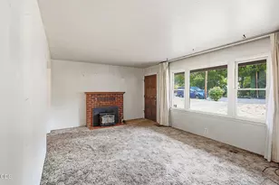 1434 NW Hawthorne Ave, Grants Pass, OR 97526 - Photo 6