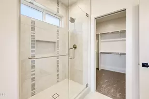 5609 Fallbrook Ln, Medford, OR 97504 - Photo 32