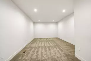 5609 Fallbrook Ln, Medford, OR 97504 - Photo 56