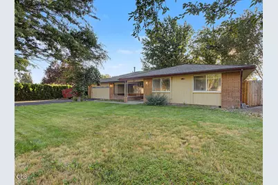 3826 La Marada Way, Klamath Falls, OR 97603 - Photo 2