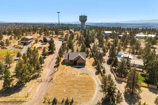 8111 SW High Cone Dr, Terrebonne, OR 97760 - Photo 24
