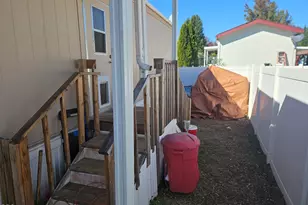 4425 W Main St, Medford, OR 97501 - Photo 20