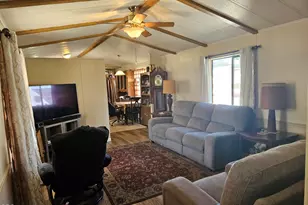 4425 W Main St, Medford, OR 97501 - Photo 8