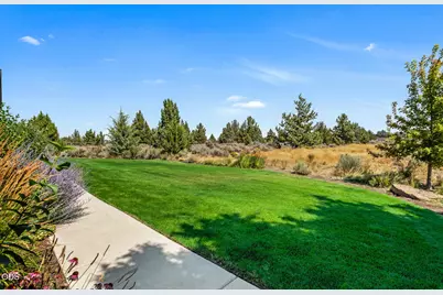 60870 Billadeau Road, Bend, OR 97702 - Photo 56