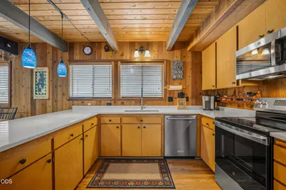 56828 Deschutes Lane #7, Sunriver, OR 97707 - Photo 4
