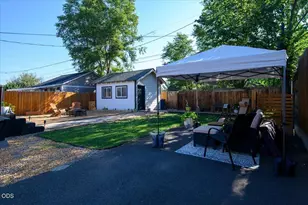 736 SW 10th St, Redmond, OR 97756 - Photo 20