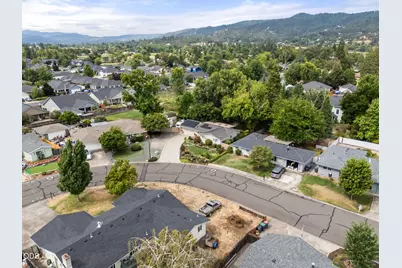 95 Donna Way, Central Point, OR 97502 - Photo 38