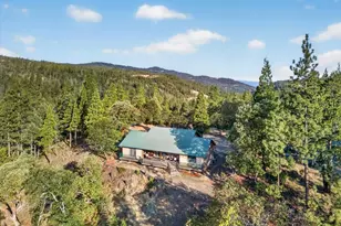 10001 E Antelope Rd, Eagle Point, OR 97524 - Photo 50
