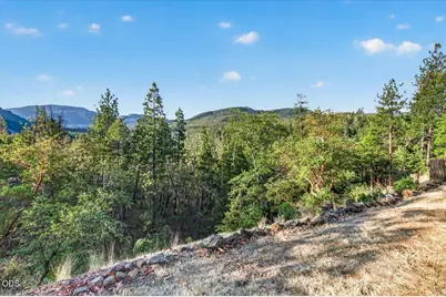 10001 E Antelope Road, Eagle Point, OR 97524 - Photo 42