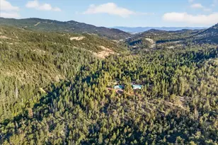 10001 E Antelope Rd, Eagle Point, OR 97524 - Photo 48