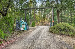 10001 E Antelope Rd, Eagle Point, OR 97524 - Photo 44