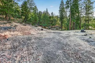 10001 E Antelope Rd, Eagle Point, OR 97524 - Photo 40