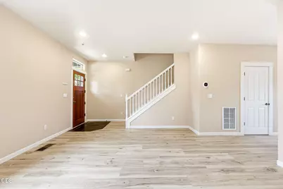 2234 Dollarhide Way, Ashland, OR 97520 - Photo 8