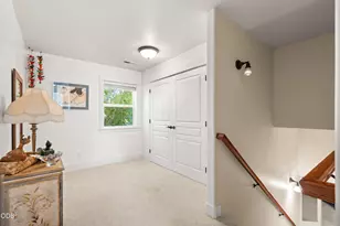 803 Buck Point St, Central Point, OR 97502 - Photo 26
