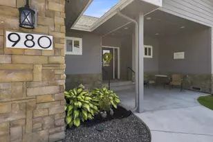 980 Harbor Isle Blvd, Klamath Falls, OR 97601 - Photo 2