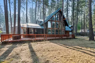 13929 SW Pinewood Ln, Camp Sherman, OR 97730 - Photo 32