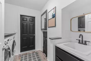 20716 Amber Way, Bend, OR 97701 - Photo 24