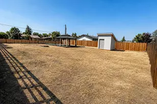 8410 NW 6th St, Terrebonne, OR 97760 - Photo 1