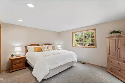 17900 Red Cedar Lane #5, Sunriver, OR 97707 - Photo 10