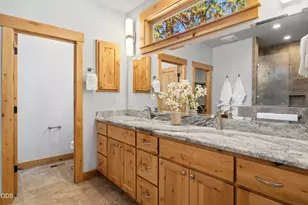 56296 Sable Rock Loop, Bend, OR 97707 - Photo 16