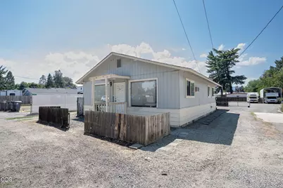 2921 Table Rock Road, Medford, OR 97501 - Photo 14