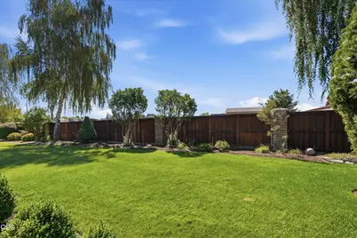1736 NW Nickernut Place, Redmond, OR 97756 - Photo 30