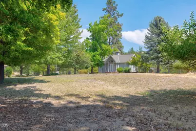 575 Pavillian Drive, Grants Pass, OR 97526 - Photo 48