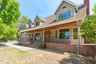 575 Pavillian Dr, Grants Pass, OR 97526 - Photo 6