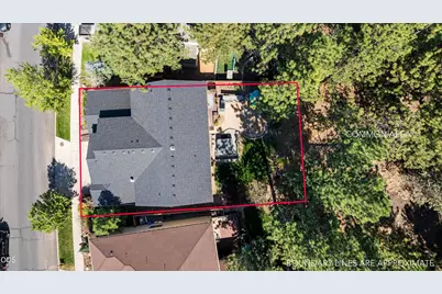 478 NW Flagline Drive, Bend, OR 97703 - Photo 2