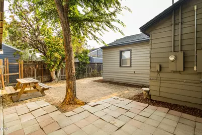 947 SW 14th Street, Redmond, OR 97756 - Photo 16