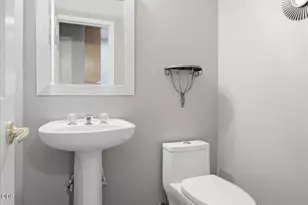438 NW 19th, Redmond, OR 97756 - Photo 18