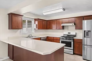 1751 Yukon Ave, Medford, OR 97504 - Photo 12