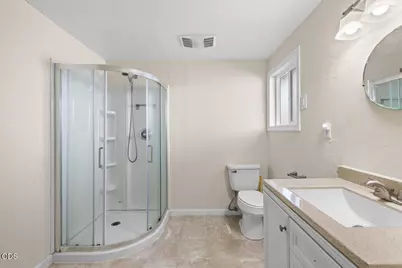 1751 Yukon Avenue, Medford, OR 97504 - Photo 20