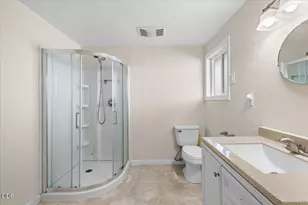 1751 Yukon Ave, Medford, OR 97504 - Photo 20