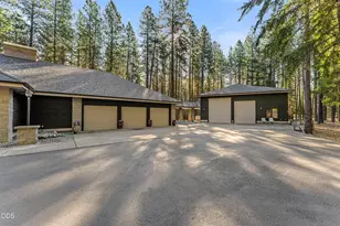 200 Brookstone Hills Dr, Grants Pass, OR 97526 - Photo 56