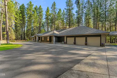 200 Brookstone Hills Drive, Grants Pass, OR 97526 - Photo 58