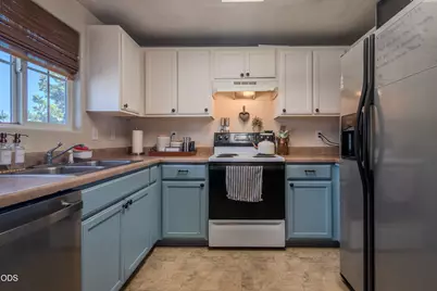 3850 Francine Court, White City, OR 97503 - Photo 8