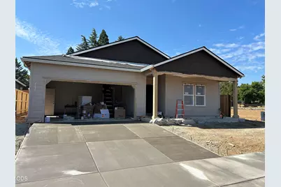 2235 Piazza Drive, Medford, OR 97501 - Photo 1