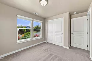 2555 SW 43rd Pl, Redmond, OR 97756 - Photo 24