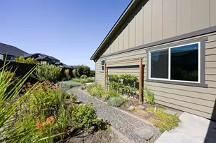 2555 SW 43rd Pl, Redmond, OR 97756 - Photo 38