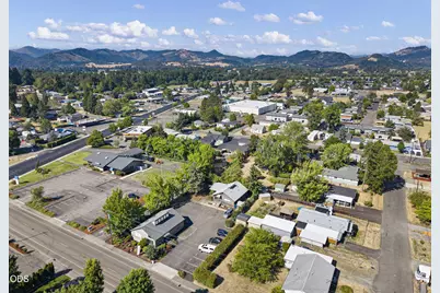 92 NW Glenhart Avenue, Winston, OR 97496 - Photo 44
