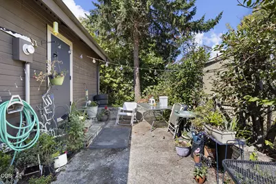 92 NW Glenhart Avenue, Winston, OR 97496 - Photo 38