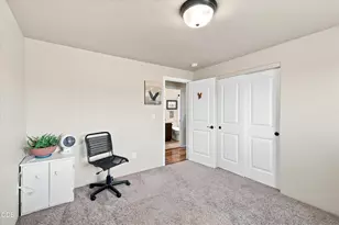928 Stonewater Dr, Eagle Point, OR 97524 - Photo 14