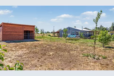 34225 Deerpath Court, Chiloquin, OR 97624 - Photo 6