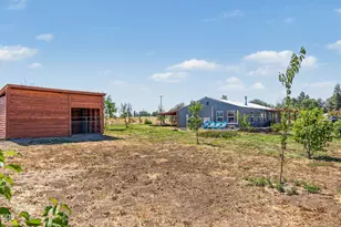 34225 Deerpath Ct, Chiloquin, OR 97624 - Photo 6