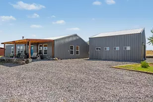 34225 Deerpath Ct, Chiloquin, OR 97624 - Photo 1