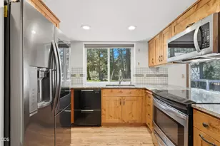 19684 Nugget Ave, Bend, OR 97702 - Photo 4