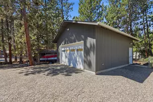 19684 Nugget Ave, Bend, OR 97702 - Photo 8