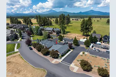 780 W View Loop, Sisters, OR 97759 - Photo 20