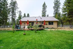54690 Pinewood Ave, Bend, OR 97707 - Photo 18